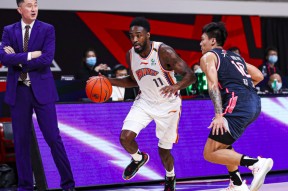 包含里程碑夜葡萄牙体育手感冰凉；CBA季后赛集结日刷纪录；管理层满意；轮换策略成焦点的词条开云平台中国